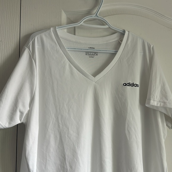 ADIDAS athletic tshirt - Picture 2 of 3